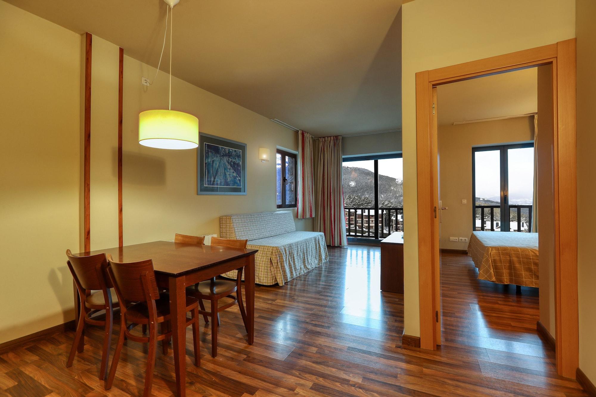 Aparthotel Guitart Aparthotel&spa La Molina (Girona)